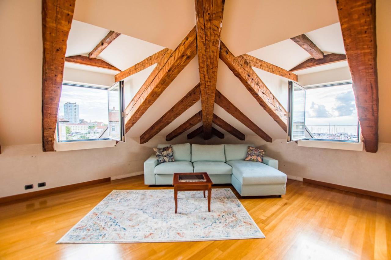 Panorama Loft Apartment Trieste Exterior photo