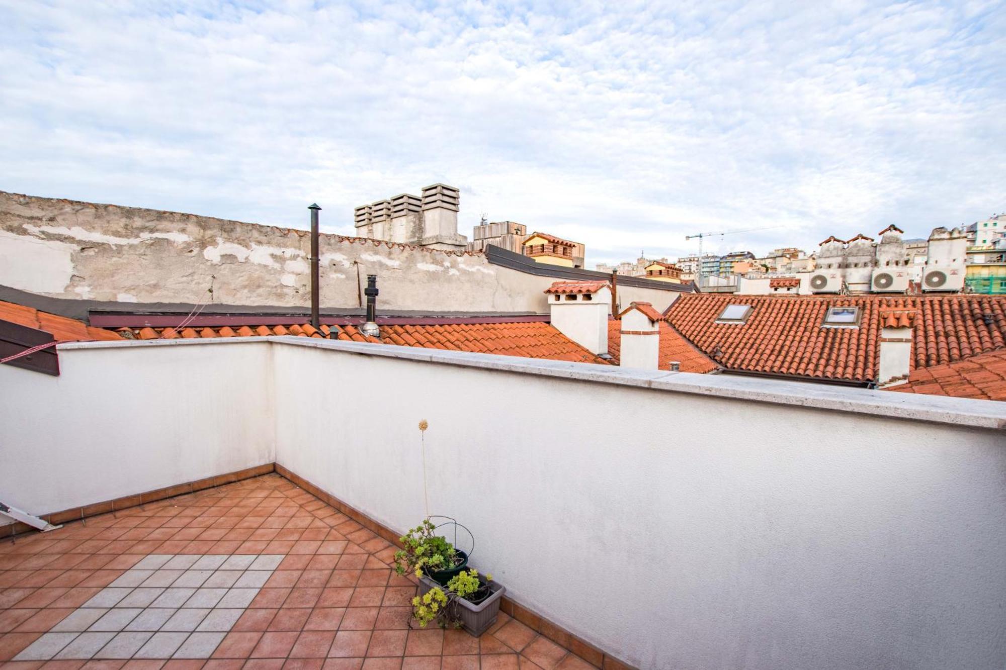 Panorama Loft Apartment Trieste Exterior photo